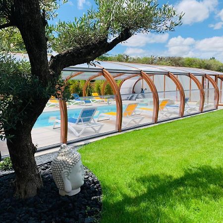 Logis Hotel Restaurant Le Clos Fleuri كاستيلنوداري المظهر الخارجي الصورة