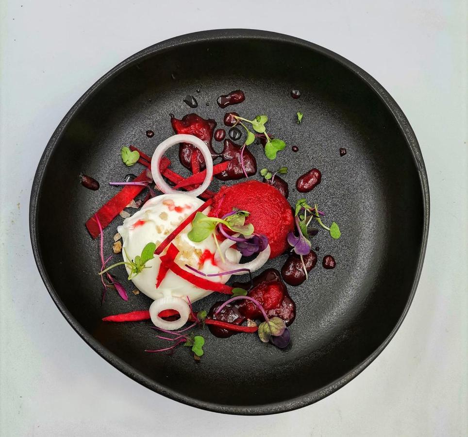 Logis Hotel Restaurant Le Clos Fleuri كاستيلنوداري المظهر الخارجي الصورة