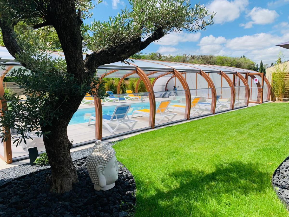 Logis Hotel Restaurant Le Clos Fleuri كاستيلنوداري المظهر الخارجي الصورة