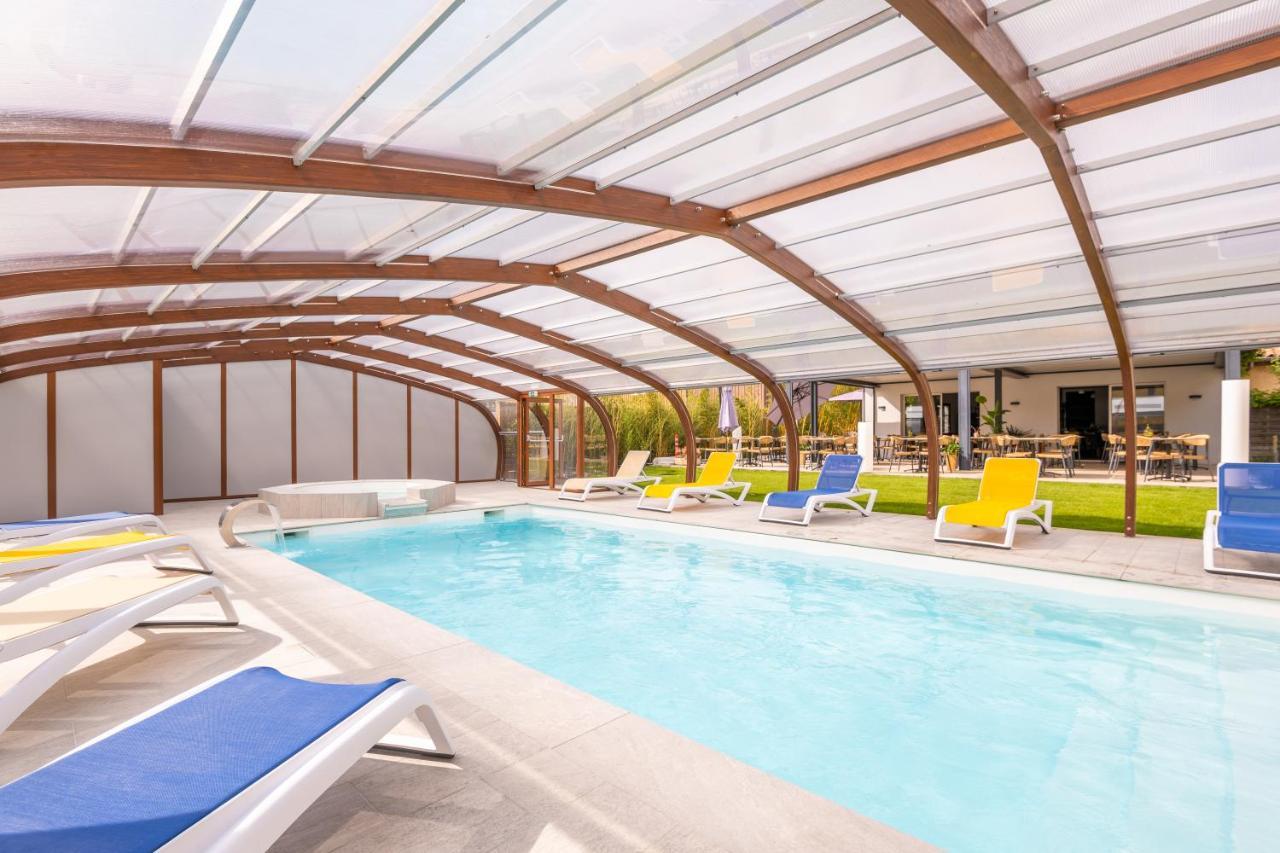 Logis Hotel Restaurant Le Clos Fleuri كاستيلنوداري المظهر الخارجي الصورة