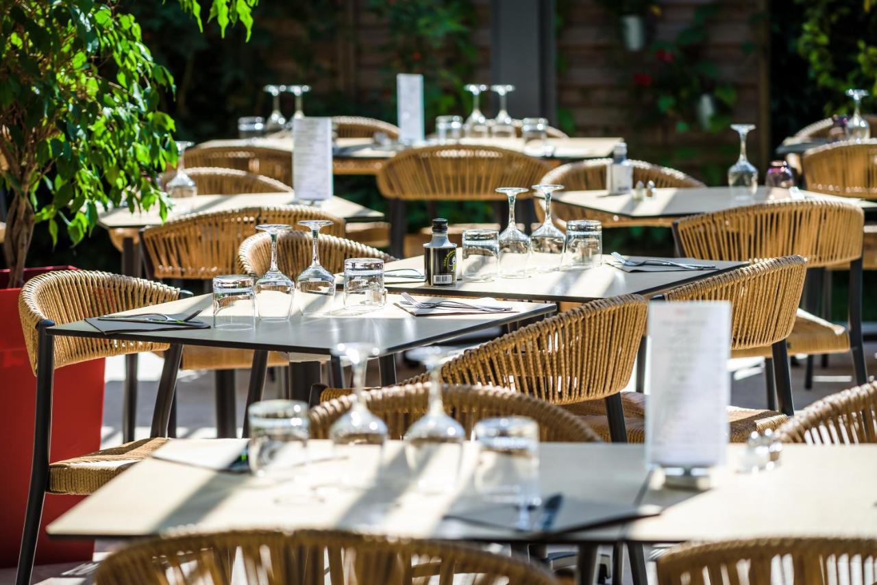 Logis Hotel Restaurant Le Clos Fleuri كاستيلنوداري المظهر الخارجي الصورة